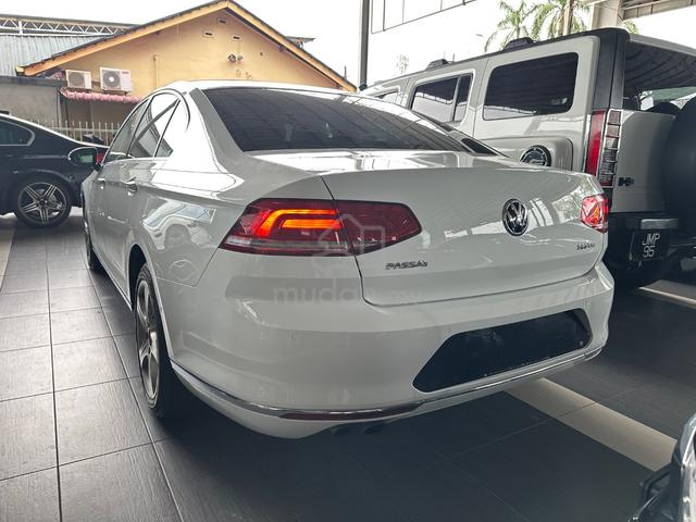 2019 Volkswagen PASSAT 1.8 TSI COMFORTLINE (CKD) - 4
