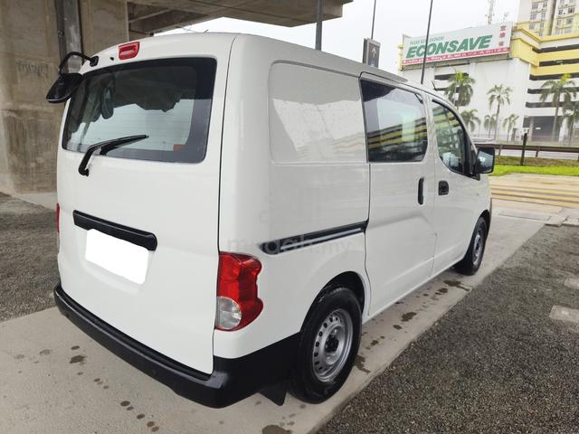 2013 Nissan NV200 1.6 (M) Semi Panel Van - 3