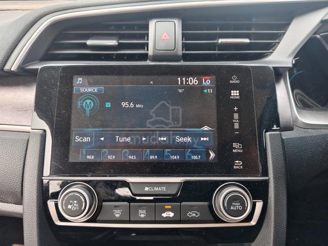 2017 Honda Civic 1.5 TC F/Service 5-YRS Warranty - 5