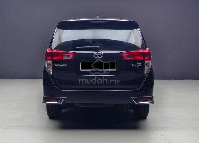2018 Toyota INNOVA 2.0 X (A) Keyless Full Loan - 3