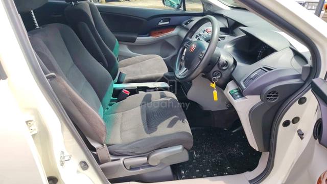 2011 Honda ODYSSEY 2.4 M (A) - 4