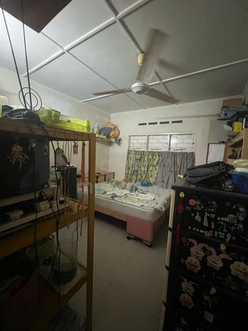 Desa jaya kepong, below market, good location, many units on hand 5