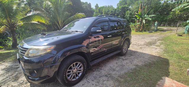 2014 Toyota FORTUNER 2.5 G TRD SPORTIVO KUN50R (A) - 2