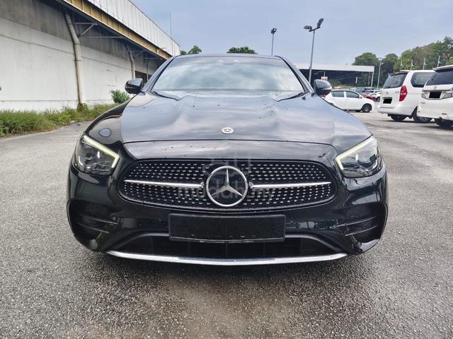 2022 Mercedes-Benz E300 2.0 AMG Line Sedan (A) OTR - 2