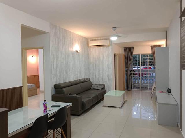 Nilam Puri 1