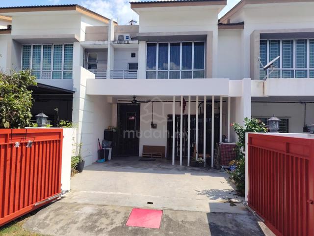 1800 SQFT Double Storey Terrace House Jalan SP3, Bandar Saujana Putra 1