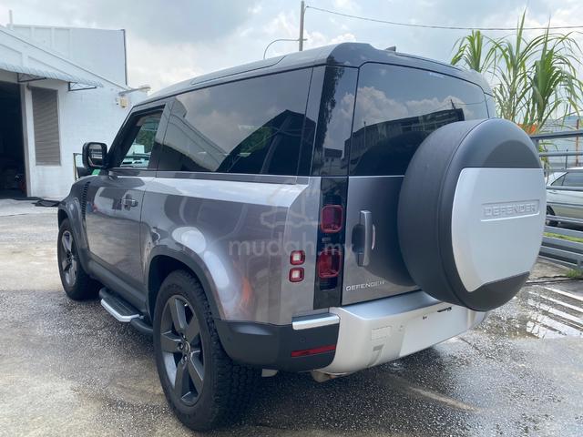 2023 Land Rover DEFENDER 2.0 90 P300 SE (A) - 4