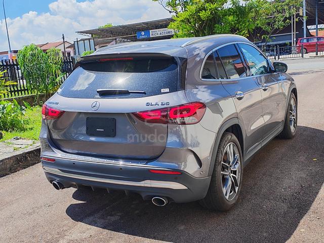 2021 Mercedes Benz GLA35 2.0 AMG 4 MATIC (A) - 4