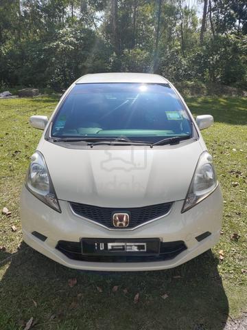 2010 Honda JAZZ 1.5 V (A) HIGH SPEC, CBU UNIT - 3