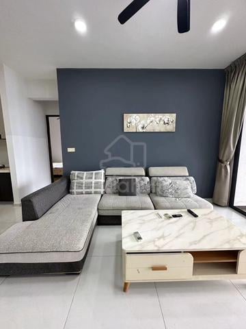 Bay Laurel @ Country Garden Danga Bay 1