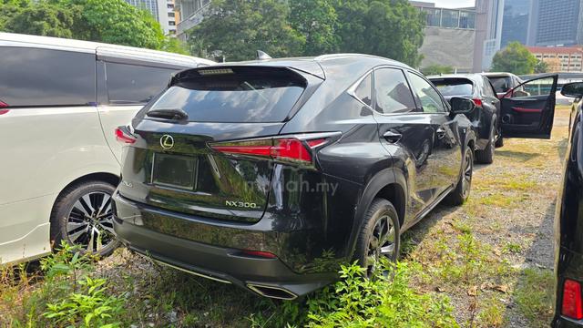 2021 Lexus NX300 2.0 F SPORT SUNROOF 4CAM BSM HUD - 2