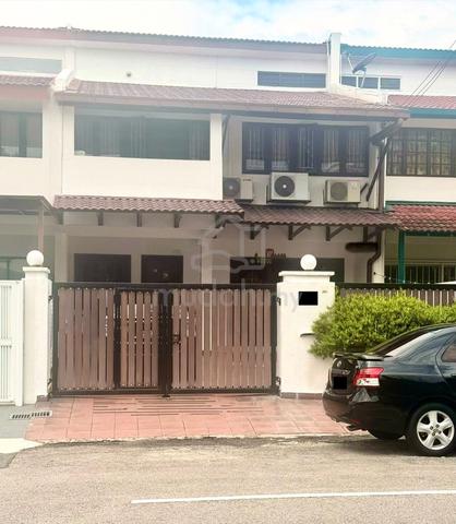Double Storey Terrace TTDI For sale 5 Rooms 3 bathroom 1