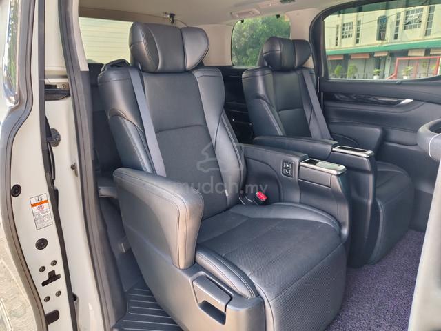 2018 Toyota Vellfire 2.5 ZG Sunroof 5-Years Wrrnty - 4