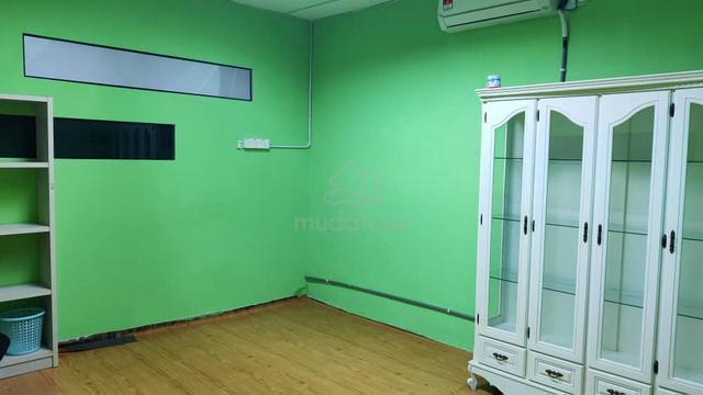 Bilik Ofc Utk Sewa (Shahab Perdana, Ada Surau, Pantry + FREE Internet) 1