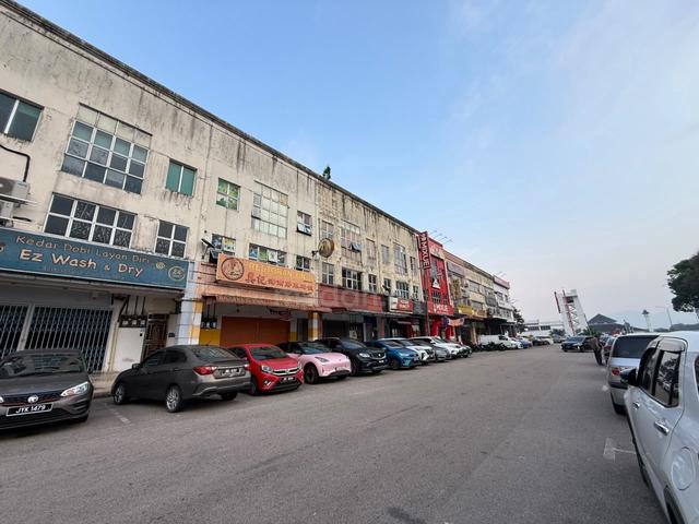 Jalan Kenari 21 Ground Floor Shoplot For rent,Bandar Putra Kulai 1