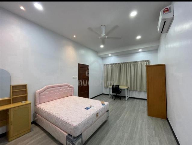 Fully Furnished Room for RENT 1