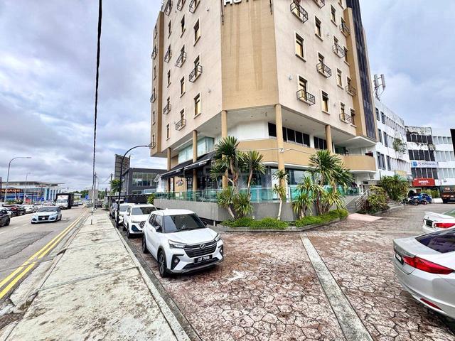 Kebun Teh / Hotel Ground Floor / For Rent / Johor Bahru / Ciq 1
