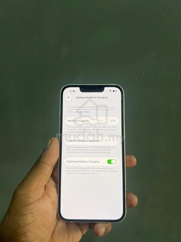 Iphone 13 - photo 6 of 6