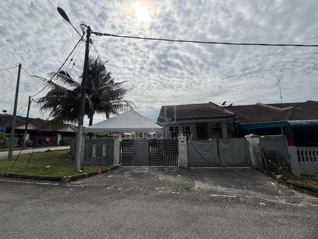 Taman Putri, Kulai 1