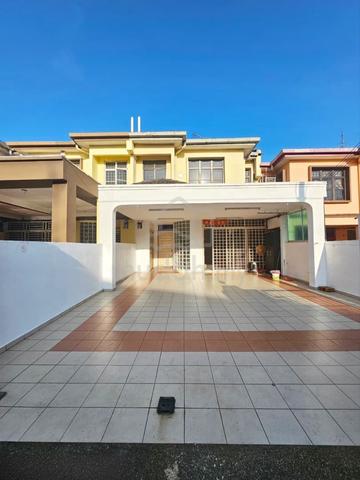 Taman Desa Cemerlang, Gated Guarded, Renovated, Large size House 1