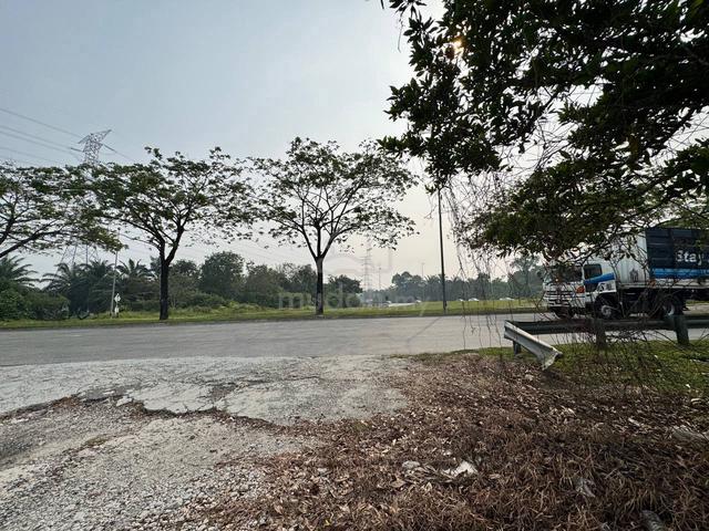 Tanjung Kupang Gelang Patah Industrial Land For Rent 1