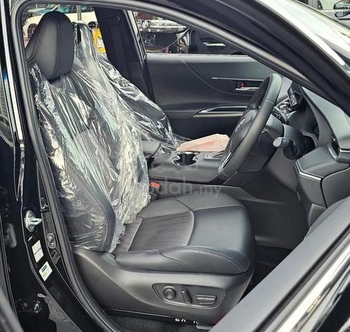 2023 Toyota HARRIER 2.0 Z (A) Digital Meter 4 CAM - 2