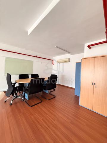 The CEO, Duplex office space, Bukit Jambul 1