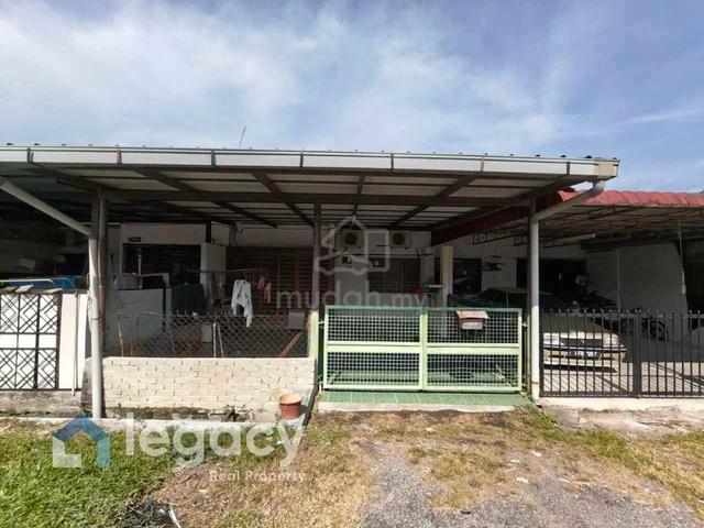 Non Bumi Menghadap Kawasan Lapang 0.5km ke Klinik Desa, Taman Lela 1