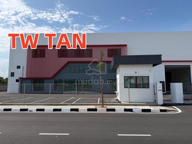 Brand New Industrial Detached Factory Warehouse in Valdor Batu Kawan 1