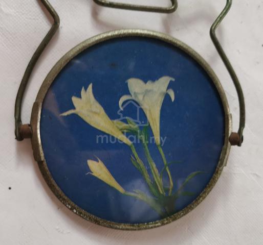 Carousel Image