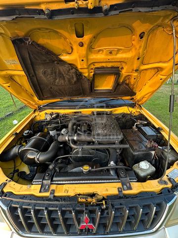 2003 Mitsubishi STORM 2.5 GLS (A) - 3