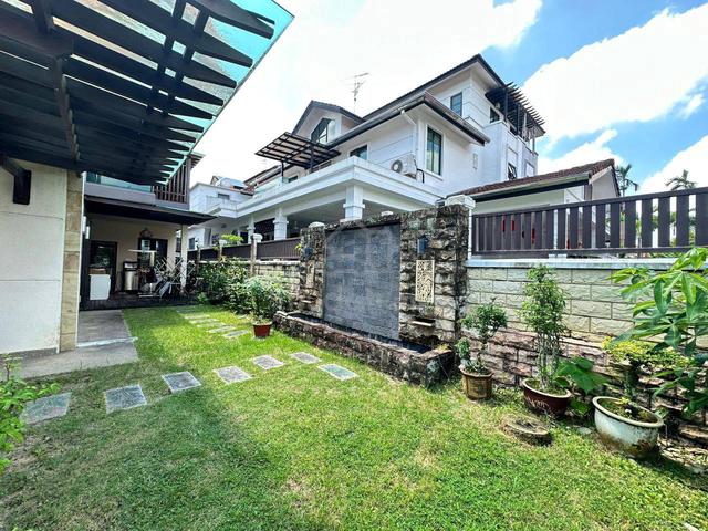 Austin Height 1 @ Mount Austin 2.5 Storey Cluster 1