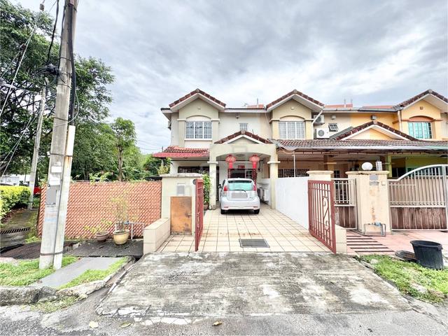 [TerMurah] Corner Lot Double Storey Terrace Taman Putra Prima Puchong 1