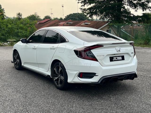 2018 Honda CIVIC 1.5 TC FOC ONE YRS WARRANTY (A) - 4