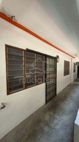 Taman Sri Bayu Aparment [Freehold] [Open Title] 1