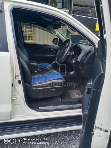 2015 Toyota HILUX 3.0 G TRD SPORTIVO MY14 KUN26R - 5