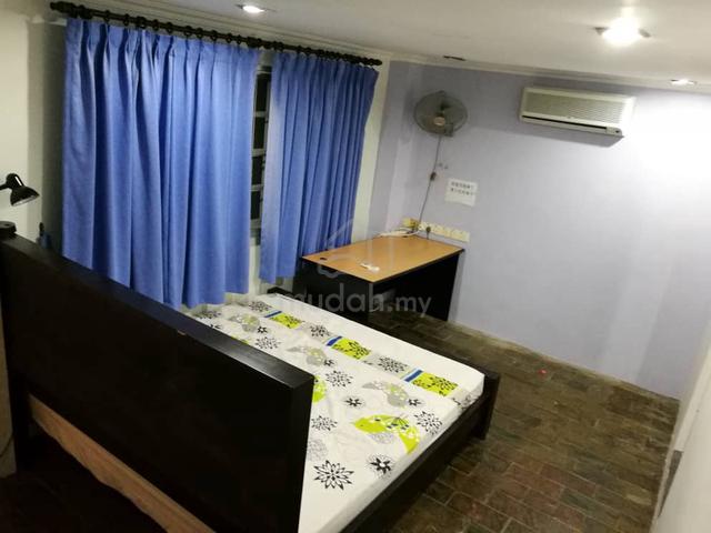 Jalan Song, Tabuan Area, Kuching - Room For Rent - Fully Furnished 1
