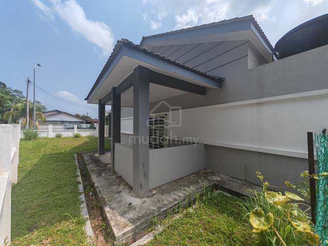 Corner Taman Permai 1 Storey House 1