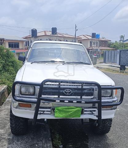 1995 Toyota HILUX 2.8 MY95 LN106R (M) - 3