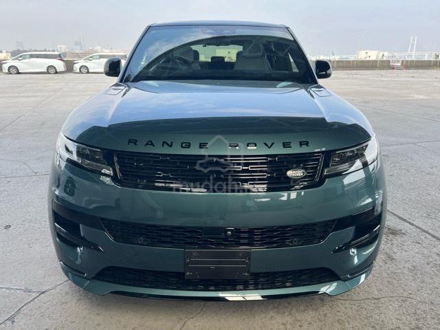 2023 BOOKNOW GIOLA GREEN Range Rover Sport 3.0 - 2