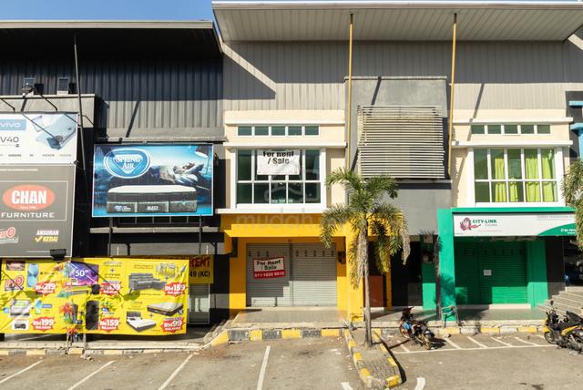 (GERIK) Kedai Pejabat 3 Tingkat Untuk Dijual 1