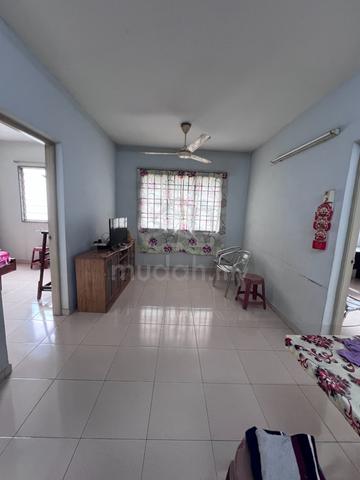 Ampang Jajar Flat 1
