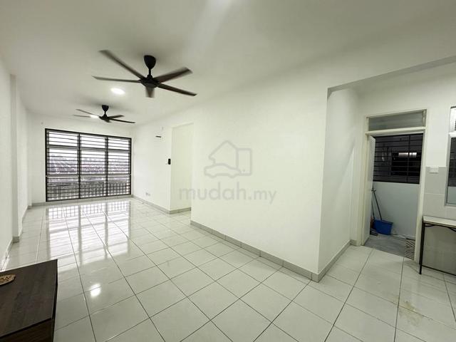 Merpati Indah Apartment @ Bandar Putra Kulai 1