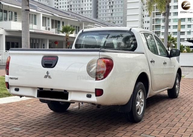2012 Mitsubishi TRITON 2.5 LITE (M) FACELIFT - 4