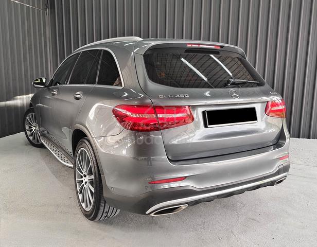 Mercedes Benz GLC250 2.0 (A) 4MATIC AMG COUPE - 4