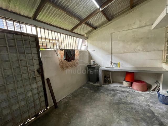 Megah Ria Double Storey Low Cost Full loan seri alam Rinting permas 4