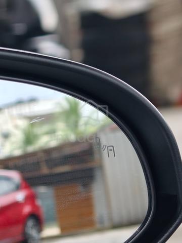 2023 Toyota YARIS 1.5 E MY19 FACELIFT (A) - 3
