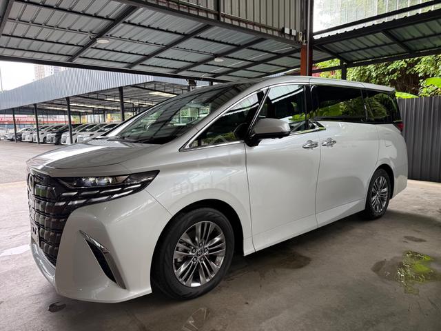 Toyota Alphard 2.5Z - 4