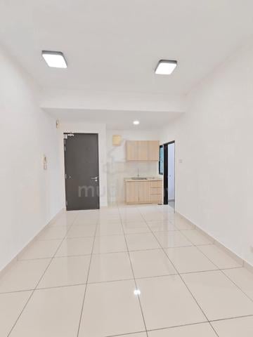 Kiara Plaza 1