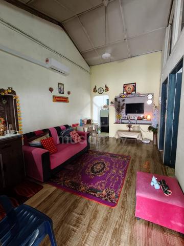 Taman Mewah Kulai Low Cost Single Storey Terrace House 1